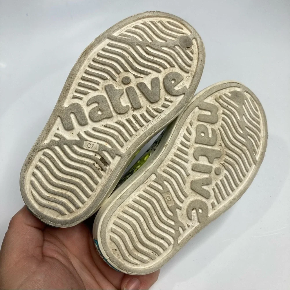 Native‎ Jefferson Shoes multicolored size 7C